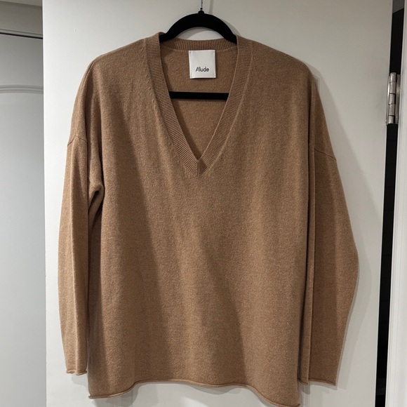 Allude Sweaters - Women’s Cashmere Tan Sweater